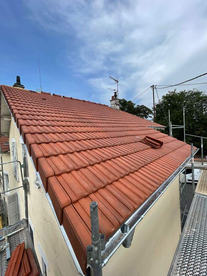 Réparation de faîtage Ozoir-la-Ferrière