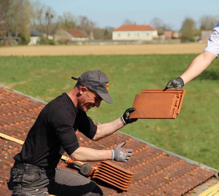 Maîtrise et précision pour des toits durables