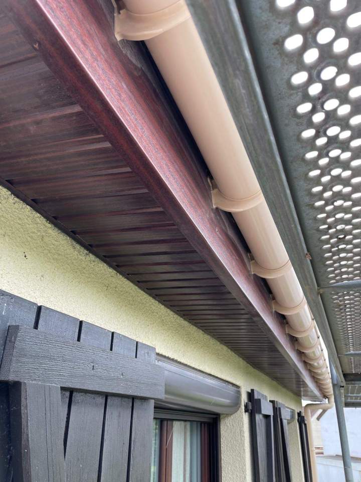 Travaux de débord de toit Ozoir-la-FerrièreDebord de toit