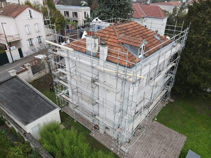 Toitures professionnelles, Lognes